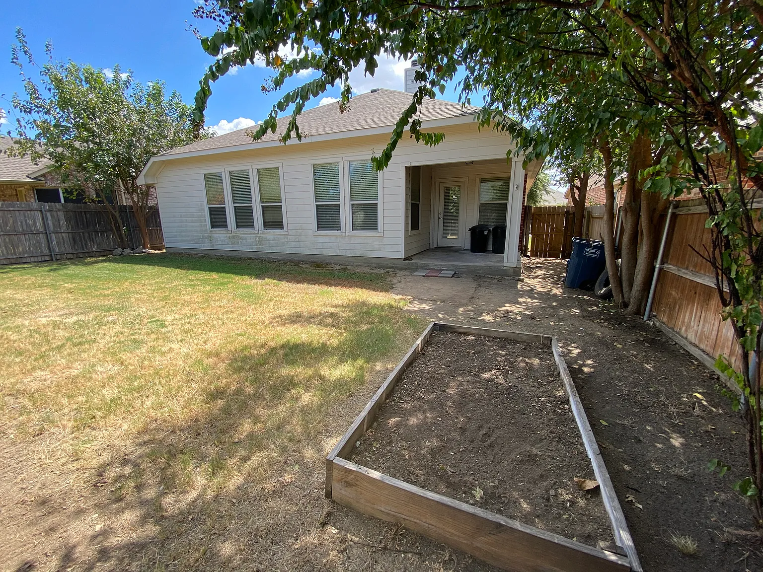 5608 Old Orchard Dr — Photo 3