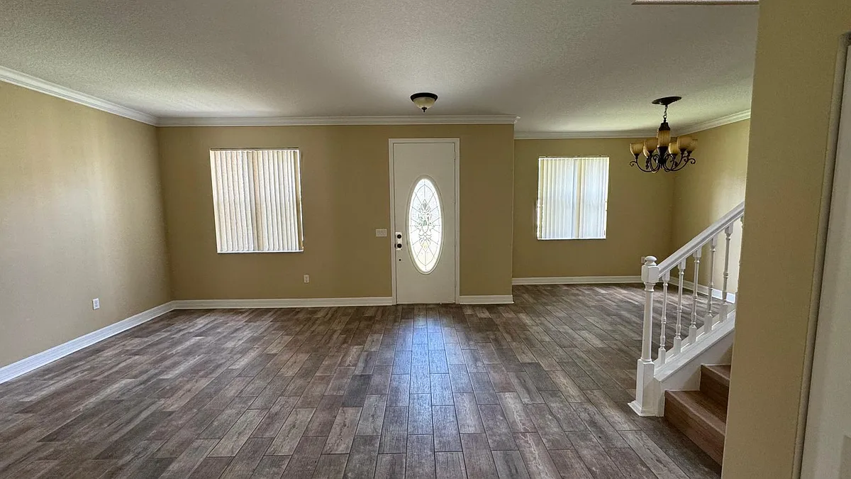 Living space 1 - 3225 Saint Croix Ln
