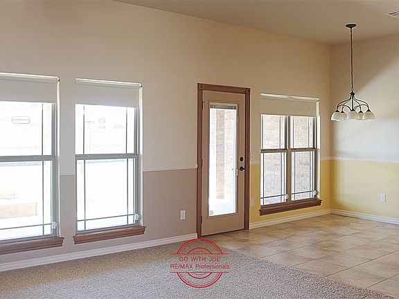 5th image of 329 Lake Crest Dr