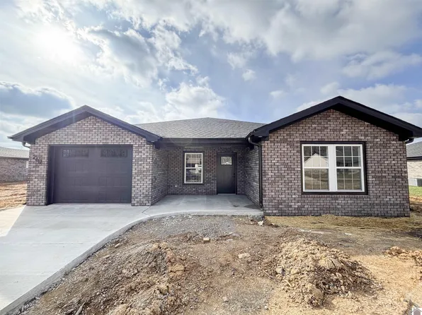 260 Clover Cres, Paducah, KY 42003