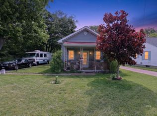 1704 Mills St, Sandusky, OH 44870