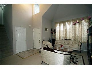 3rd image of 2253 SE 61st Dr