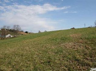 3075 Cove Rd, Wytheville, VA 24382