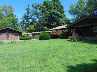 10468 Chesapeake Ln, Lawrenceville, IL 62439