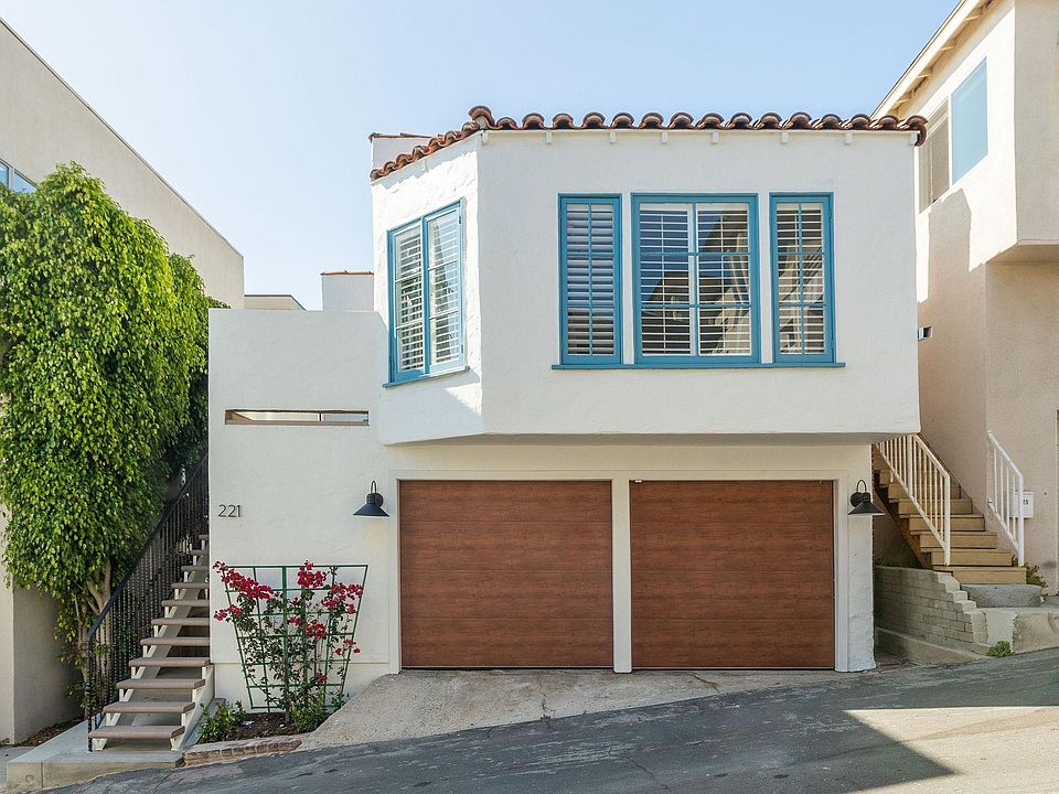 1st image of 221 Marine Pl