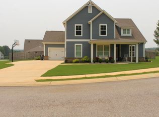 981 Stony Hollow Cir, Helena, AL 35080