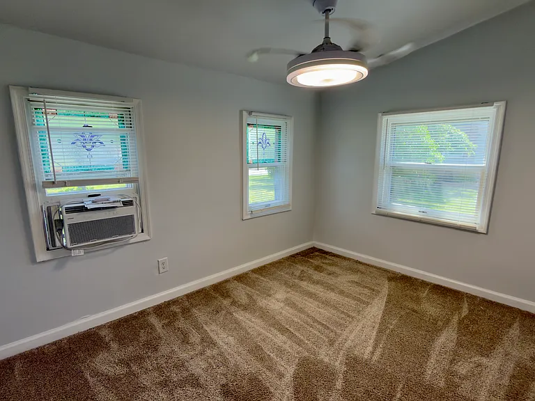 246 Poplar St — Photo 9