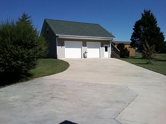 Very large detached garage/man cave w/attic