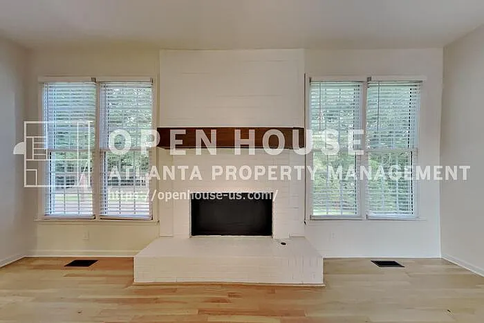 4 bed, 3.5 bath, 2969 sqft, $3,675 — Photo 4