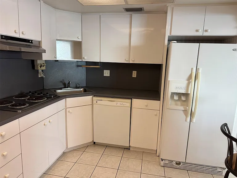 3800 Galt Ocean Dr #1508 — Photo 10