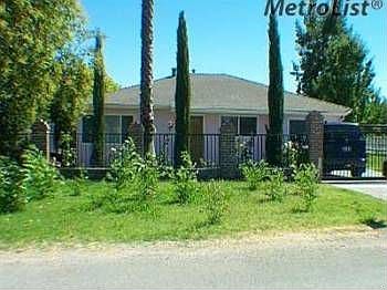 2nd image of 1236 Claire Ave