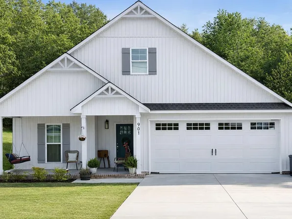 901 Vine St, New Albany, MS 38652