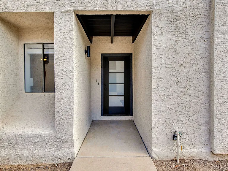 4324 — Photo 35