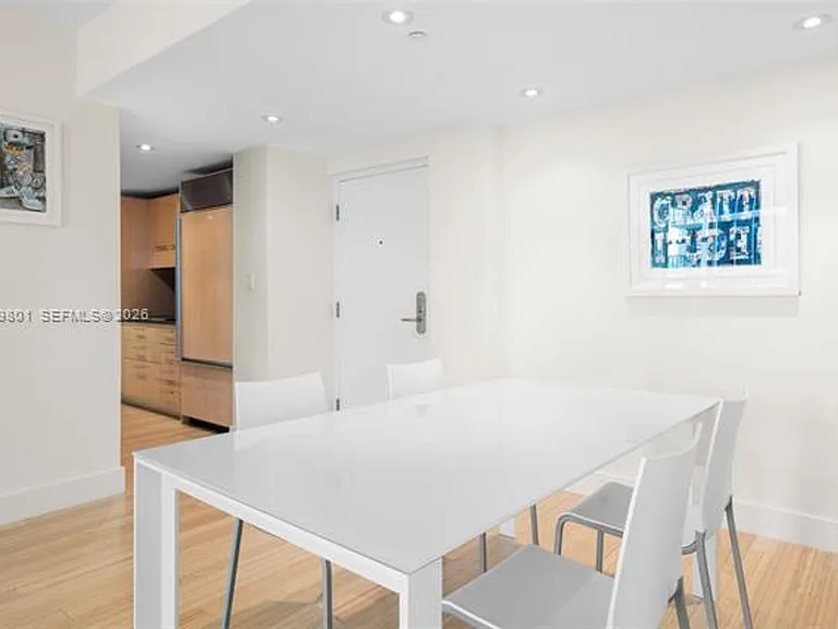 6801 Collins Avenue Cu #1409 — Photo 18