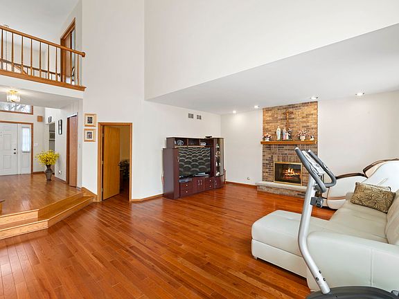 4th image of 5801 S Corona Dr
