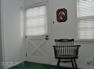 9 Wilson Ter, Waldwick, NJ 07463