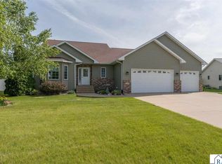 1007 Crystal Lake Dr, Lake Crystal, MN 56055