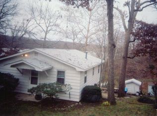 30391 Knoll Dr, Edwards, MO 65326