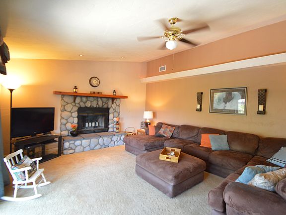 2nd image of 9531 Marilla Dr