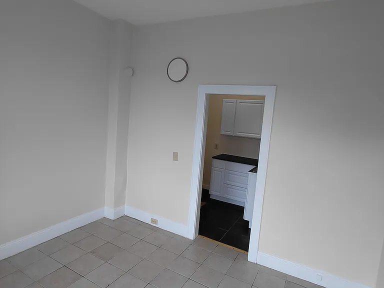 16 N Main St #16 — Photo 4