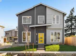 3910 SW Baird St, Portland, OR 97219