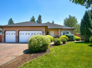276 SE Soft Tail Dr, Bend, OR 97702