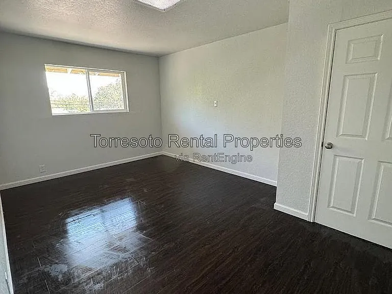 152 Shadwell Dr #D — Photo 2