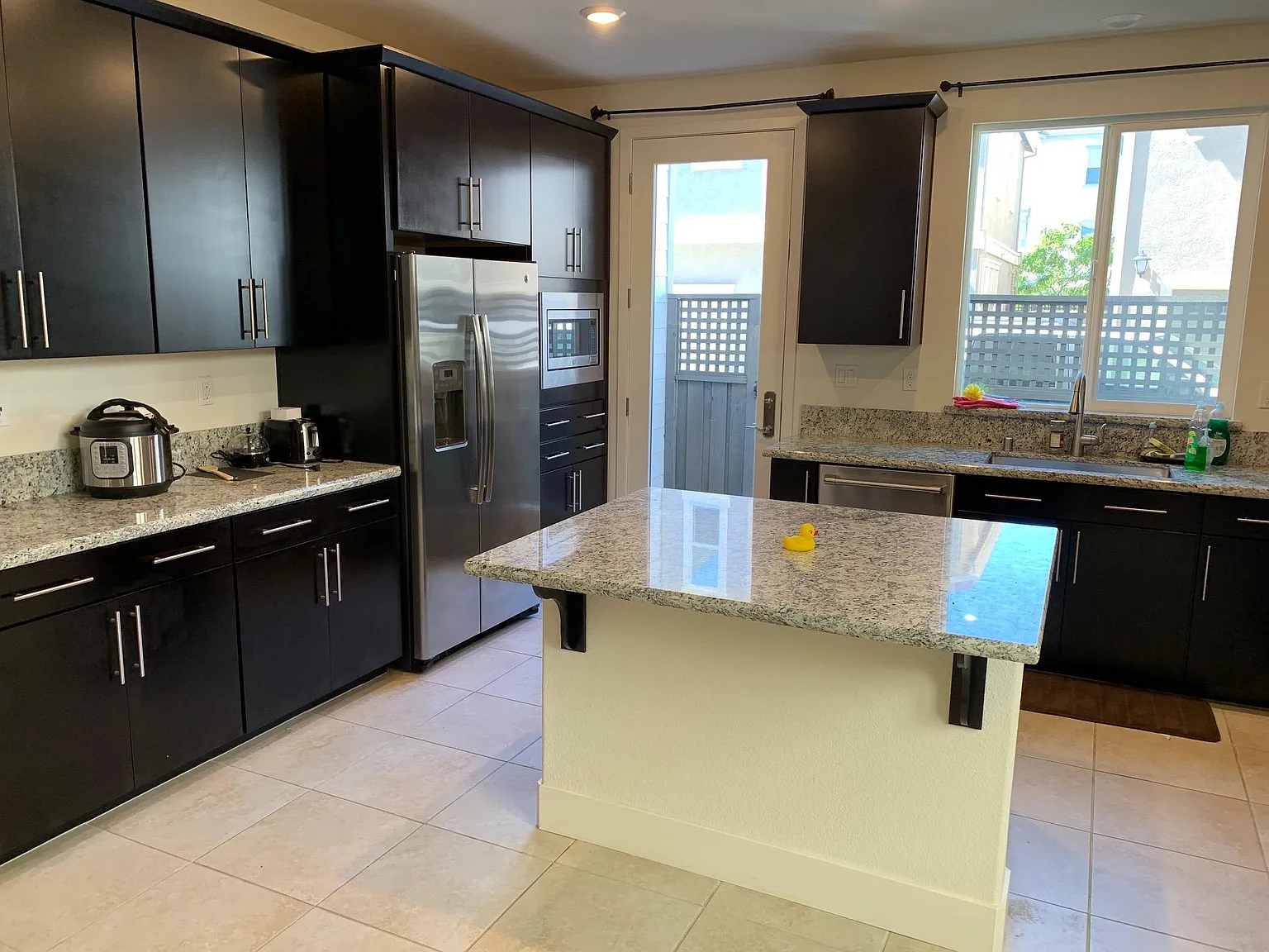 3018 Threecastles Way photo 1