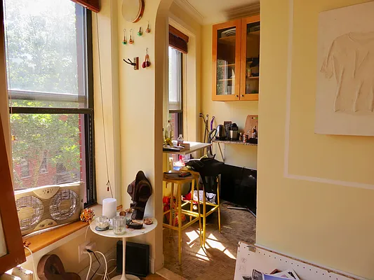 Rented by Space Real Estate | media 29