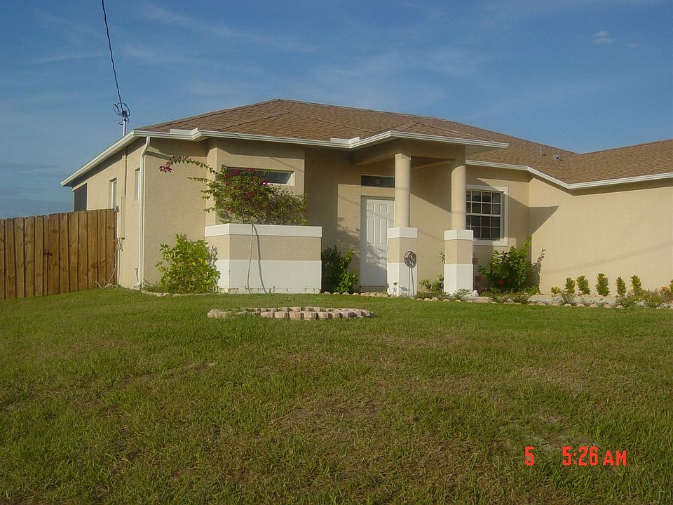 1st image of 917 Jacaranda Pkwy E