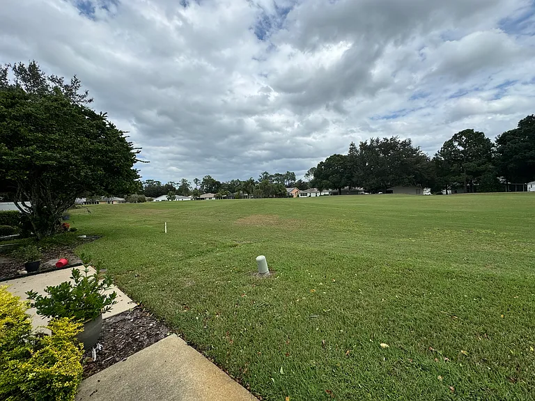 545 Golfview Ct — Photo 19