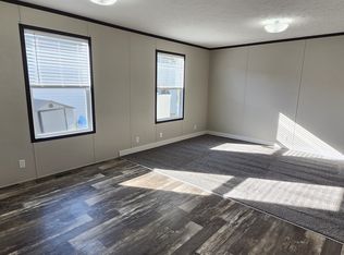 1301 Devils Glen Rd #14, Bettendorf, IA 52722