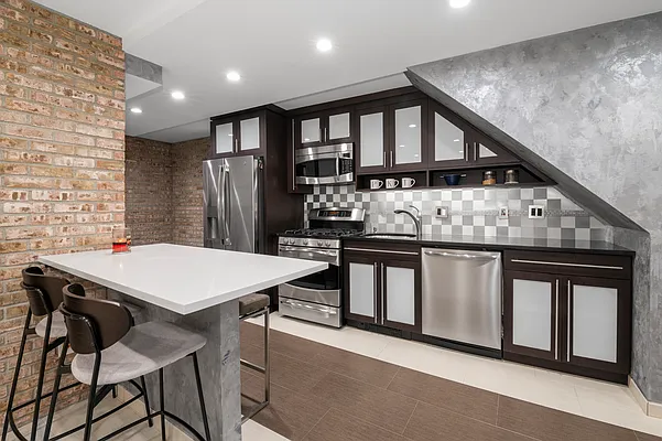 Sold by Realty Executives Today | media 6