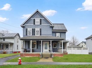 35 Day Ave, Northampton, MA 01060