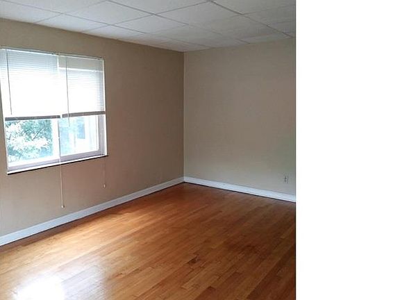 4th image of 3507 Boudinot Ave
