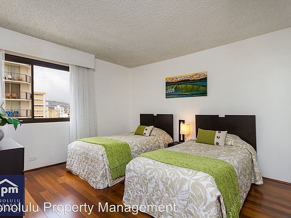 4th image of 2470 Kalakaua Ave APT 1104
