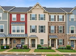 663 Ravenwood Dr, Glen Burnie, MD 21060