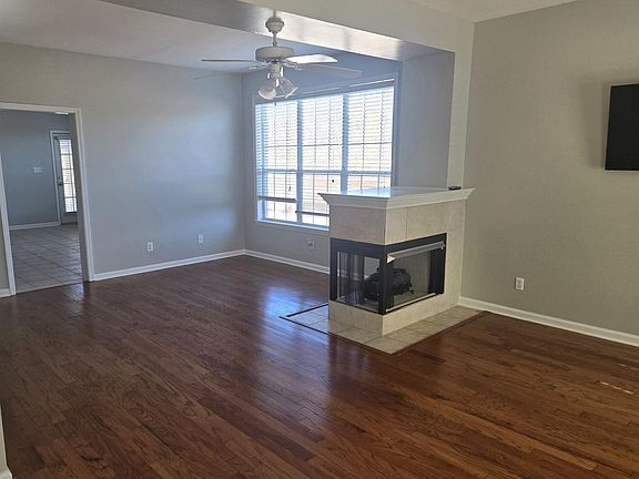 4th image of 10448 Sunnybrook Cir