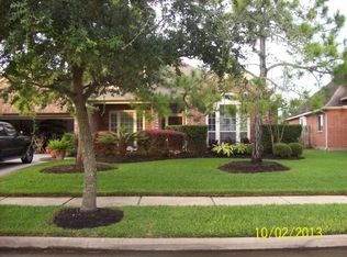 1077 Cayman Bend Ln, League City, TX 77573