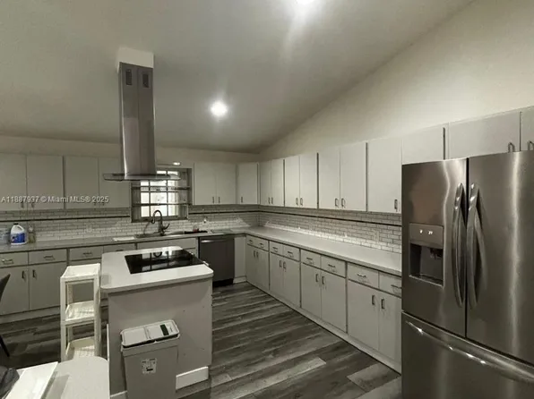 18810 SW 294th Ter, Homestead, FL 33030