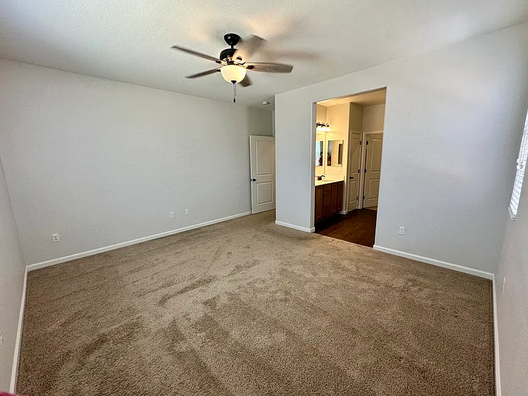 9446 Cape Dr — Photo 9