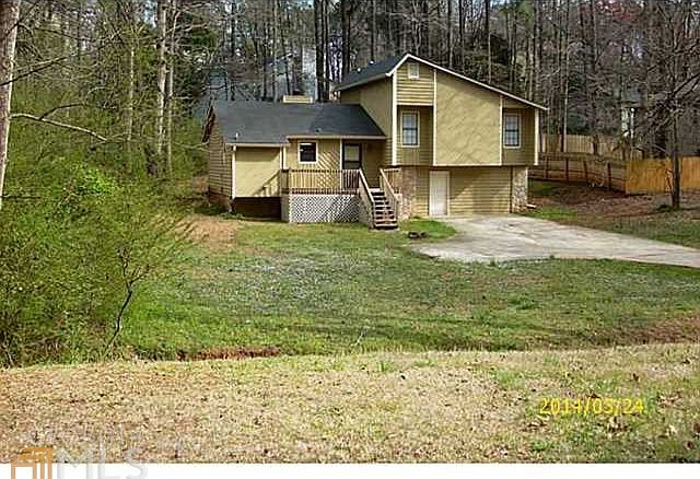 1st image of 3092 Carmel Dr
