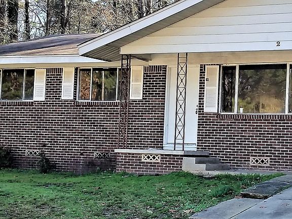 5th image of 2 Roane Cir