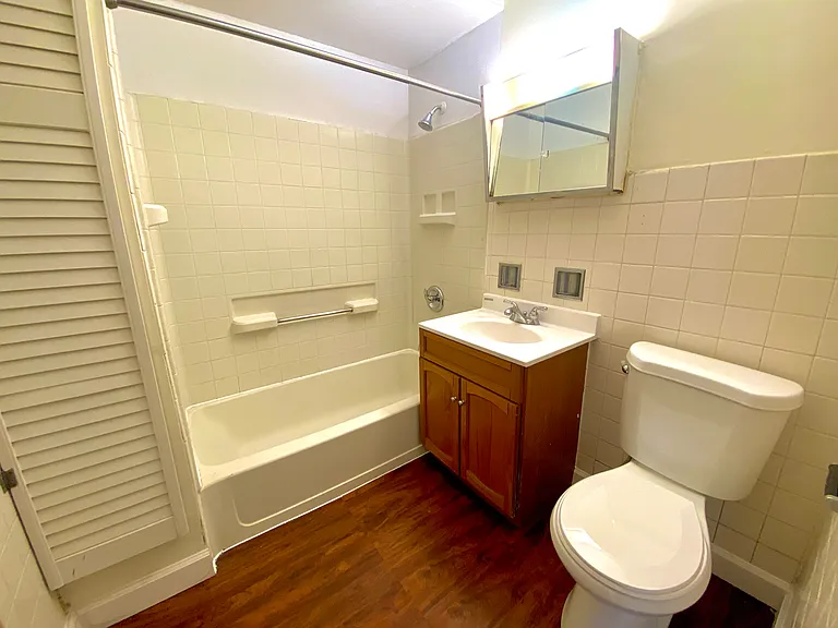 533 N Highview Ave #2 — Photo 9