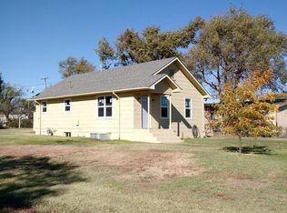 503 Locust St, Kismet, KS 67859