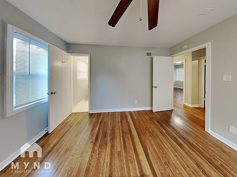 8206 Whitehead Dr — Photo 15