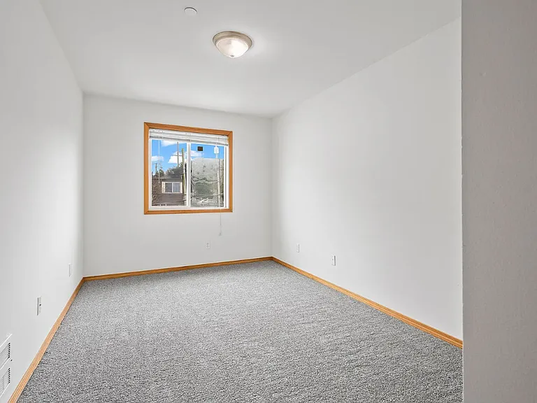 SEA 3010 Norton — Photo 23