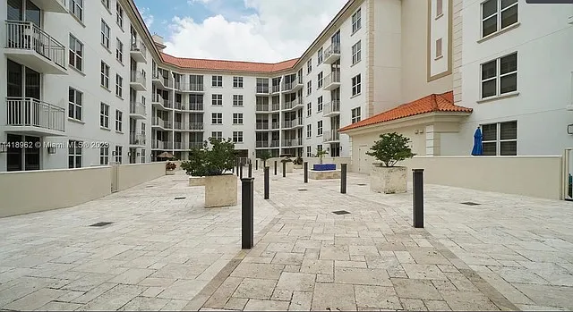 2 bed, 1114 sqft, $3,500 — Photo 2