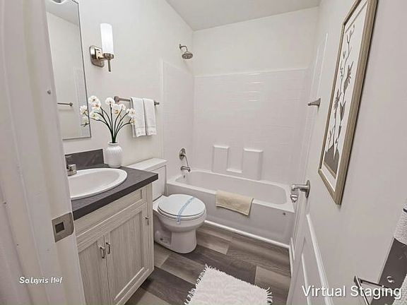 5th image of 825 N Lamb Blvd #86