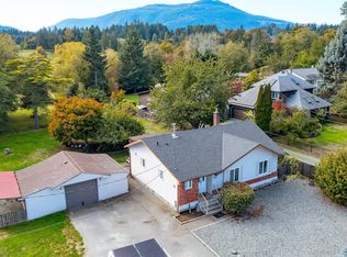 9384 Chemainus Rd, North Cowichan, BC V0R1K5